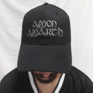 Бейзболна шапка на Amon Amarth в сива бродерия върху черен памук