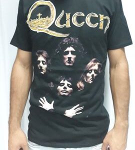 рок тениска Queen - Bohemian Rhapsody черна със златно лого и снимка на групата
