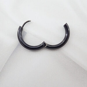 Изчистена Черна стоманена халка за ухо и хрущял - Hover Image