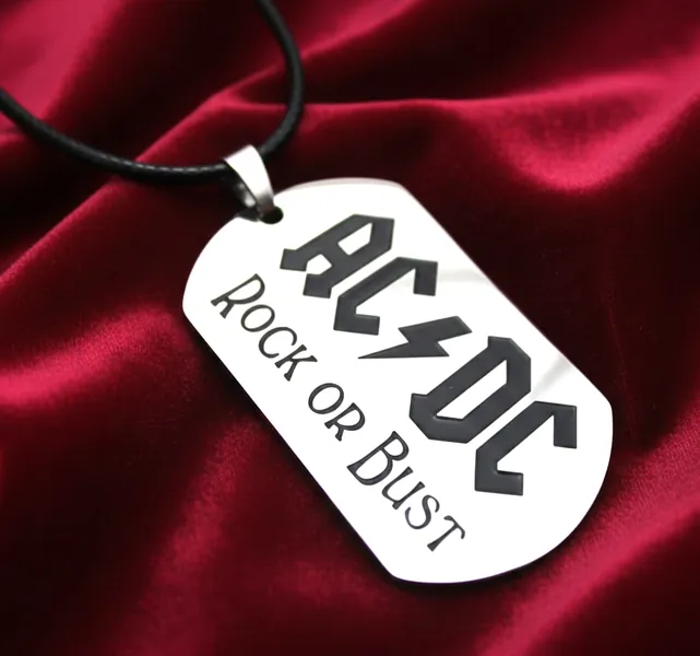 Мъжки медальон AC/DC Rock or Bust от медицинска стомана 316L