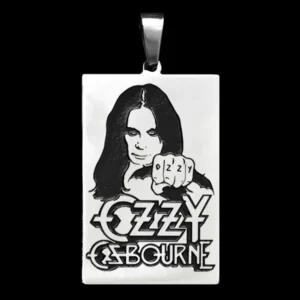 Правоъгълен стоманен медальон с лика на Ozzy Osbourne върху червена кожа