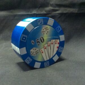 Син метален гриндер за билки Casino Chip с дизайн на покер чип 50 долара