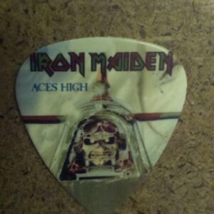 Светло перце за китара Iron Maiden с принт на Еди в самолет от обложката на Aces High