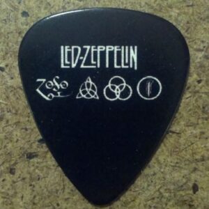 Черно перце за китара Led Zeppelin с бели символи Zoso и надпис на бандата