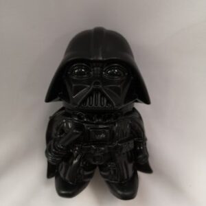 Черен метален гриндер за билки с формата на Darth Vader