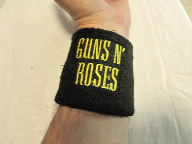 Накитник за фитнес Guns N' Roses - Image 2