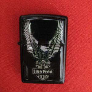 Метална рокерска запалка Live Free Cycles с орел и черен гланц