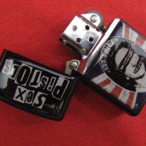 Бензинова запалка тип Zippo на Sex Pistols - Hover Image
