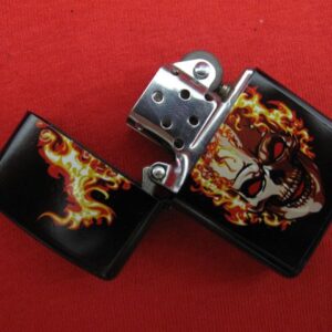 Метална Zippo запалка с Горящ Череп за рокери - Hover Image