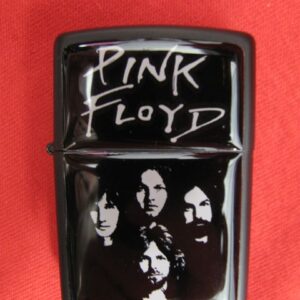 Черна бензинова запалка Pink Floyd с лицата на групата
