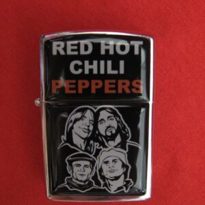 Хромирана бензинова запалка Red Hot Chili Peppers с портрети