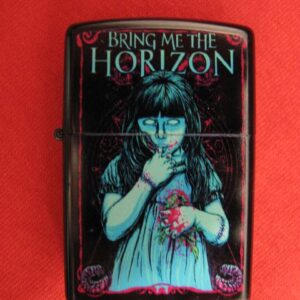 Черна бензинова запалка Bring Me The Horizon с хорър зомби графика