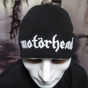 Черна зимна плетена рок шапка Motörhead с бяло бродирано име на групата