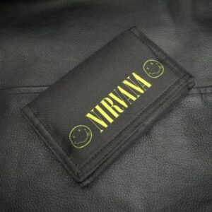 Текстилен портфейл Nirvana с групата - Hover Image