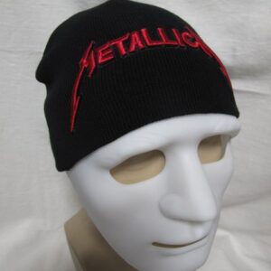 Зимна черна шапка Metallica с червено бродирано лого - Hover Image