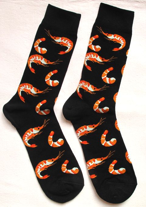 Дълги тийн черни чорапи с размер 41-46 с оранжеви скаридки Heaven Socks