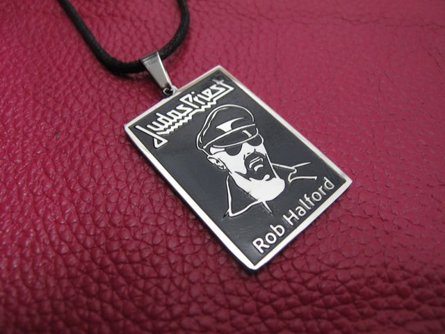 Mъжки медальон Judas Priest от медицинска стомана с Rob Halford