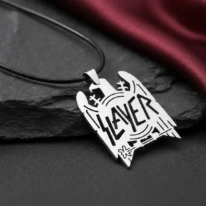 Ръчно изработен стоманен медальон с логото на Slayer.
