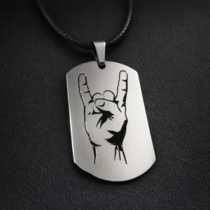 Стоманен медальон Rock Hand тип плочка върху синя основа