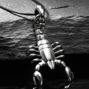 Масивен Унисекс Медальон Скорпион (Scorpion) от полирана неръждаема стомана