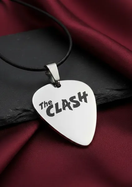 Медальон The Clash от медицинска стомана 316L тип перце