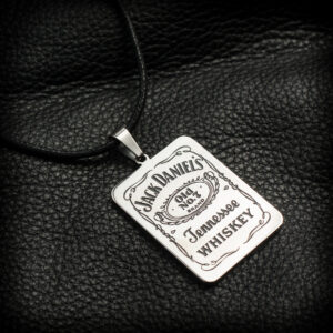 Медальон Jack Daniel's от стомана върху черна кожа