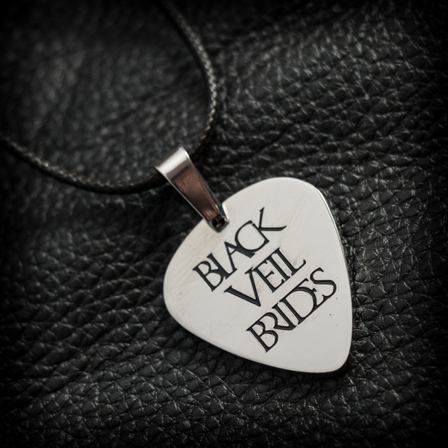 Медальон перце на Black Veil Brides от медицинска стомана 316L
