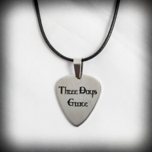 Медальон стоманено Перце Three Days Grace - Hover Image