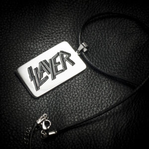 Медальон плочка SLAYER от медицинска стомана върху черна кожа