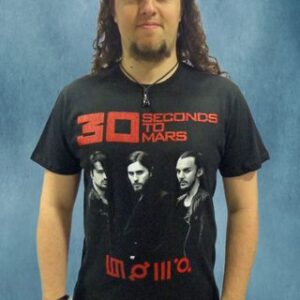 черна рок тениска 30 Seconds To Mars с червено лого и снимка на групата