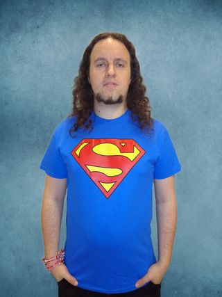 синя памучна тениска Superman с класическо червено и жълто лого на гърдите