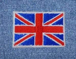 Текстилна нашивка с Британското знаме Union Jack върху деним.
