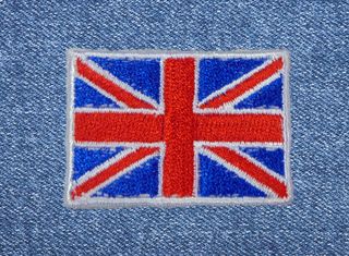 Текстилна нашивка с Британското знаме Union Jack върху деним.