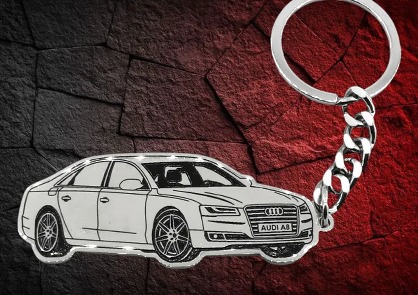 Сребрист метален ключодържател със силует на Audi A8 от медицинска стомана отпред
