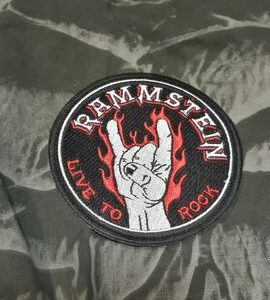 Кръгла нашивка Rammstein с огнена ръка Live to Rock