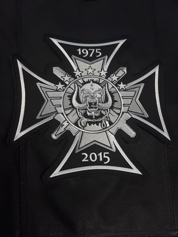 Бродирана нашивка за гръб Motörhead с железен кръст и War-Pig.