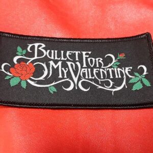 Бродирана нашивка Bullet For My Valentine с логото и червена роза.