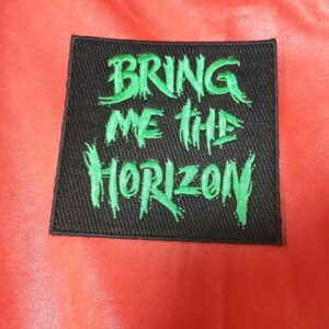 Квадратна нашивка Bring Me The Horizon неоново зелено лого