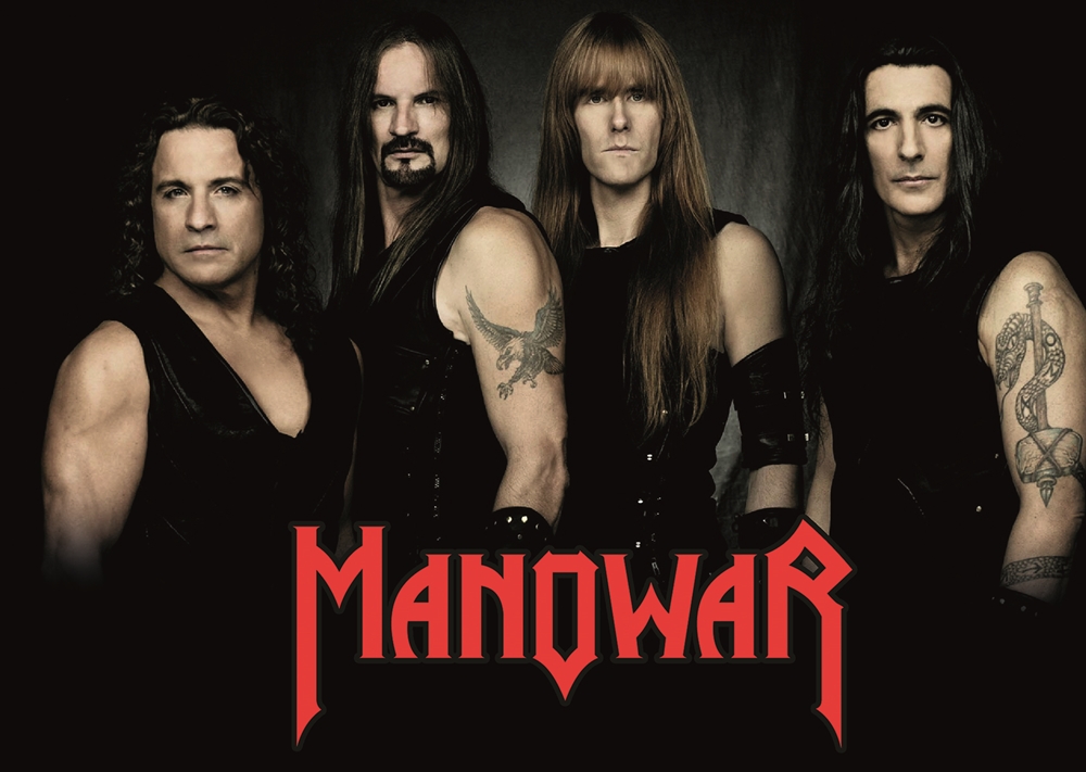 Плакат за стена Manowar с членовете на групата в бойна поза и червено лого