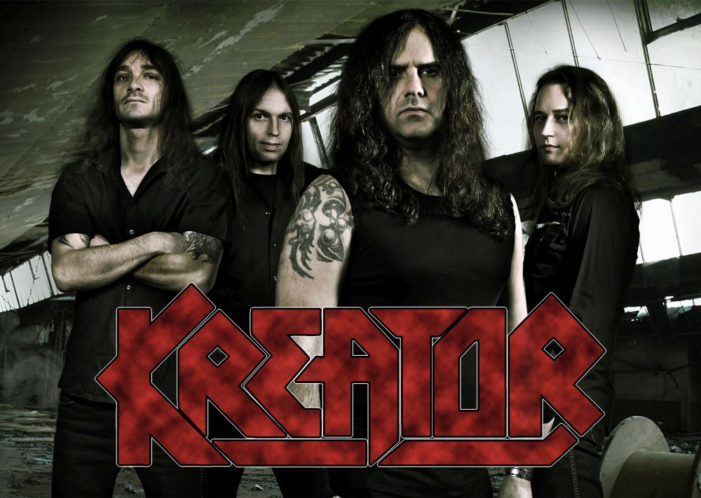 Плакат за стена Kreator с четиримата членове на групата и голямо червено лого