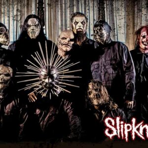Плакат за стена Slipknot с всички членове и маски