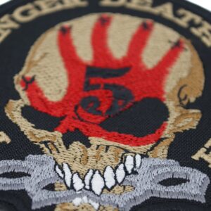 Бродирана нашивка Five Finger Death Punch със скелет и червена длан - Hover Image