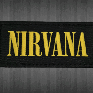 Бродирана нашивка Nirvana с жълто лого на черен фон за пришиване към дрехи.
