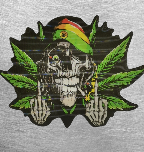 3D Стикер за кола Skull Marijuana – Алтернативен аниме дизайн - Image 2