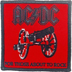 Бродирана червена нашивка AC/DC For Those About To Rock с оръдие