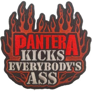 Оригинална нашивка на Pantera с червени пламъци и надпис Kicks Everybody's Ass.