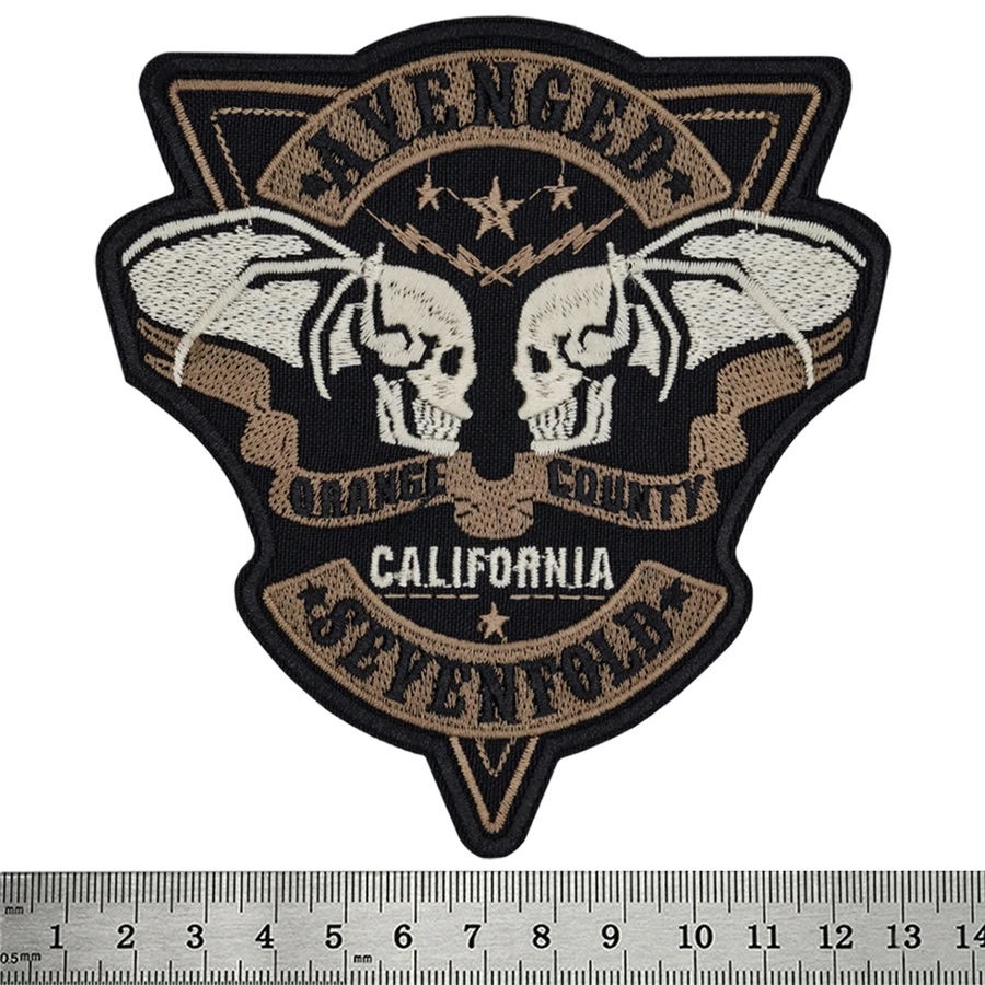 Оригинална бродирана нашивка на Avenged Sevenfold с черепи и крила Orange County.