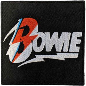 Квадратна оригинална нашивка David Bowie с бяло лого и червено-синя мълния върху черен фон.