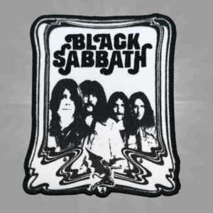 Черно-бяла бродирана нашивка на Black Sabbath пач за дрехи с ликовете на музикантите.