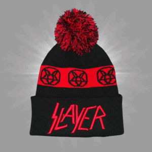 Черна плетена шапка Slayer с червени пентаграми и двуцветен помпон отпред